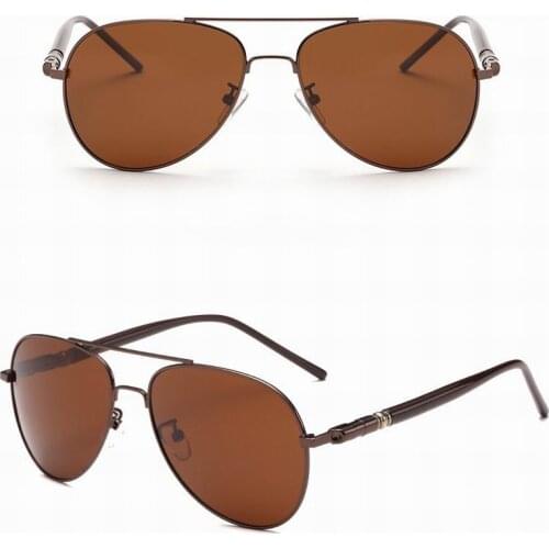 Polarized Eyewear Men Sun Glasses Anti-UV400 Sunglasses PC Material Eyeglasses Colour Changeable Auto Fade in Soft Light M3043