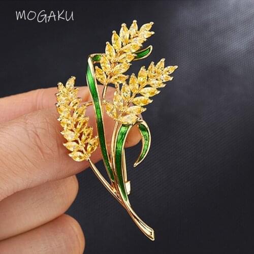 MOGAKU Yellow Wheat Brooches for Women Fashion Cubic Zirconia Plant Lapel Pins Brooch Luxury Garment Winter Accessories Jewelry