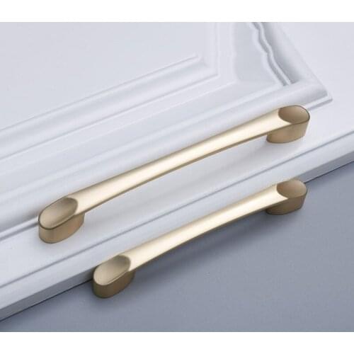 Gold brass kitchen cabinet handles Cupboard Door Pulls Drawer/dresser Knobs European Fashion Furniture Handle Hardware