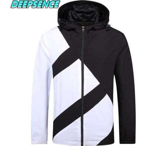 Men Casual Jacket Spring Autumn Striped Sports Jackets Men Microelasticity Hooded Loose Fashion Chic Streetwear Jacket Men