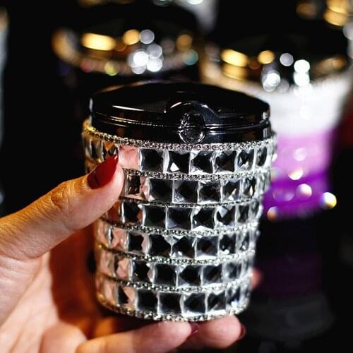Portable Car ashtray Crystal Rhinestones Diamond Auto Ashtrays Storage Cup Holder for Girls Interior Decoration Accessories