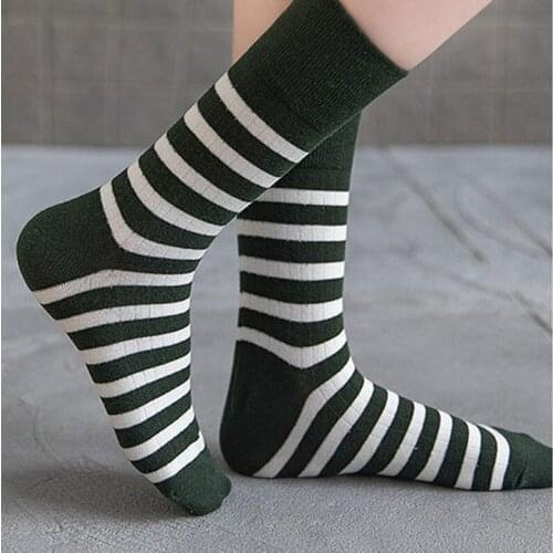 Funny Cute Japanese High School Girls Cotton Loose Striped Crew Socks Colorful Women Sox Harajuku Designer Retro Yellow White