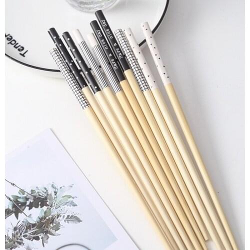 5 pairs/Set Nordic Bamboo Ecological Chopsticks Handmade Wood Wooden Chopstick Set A Gift For Friends sushi chop sticks