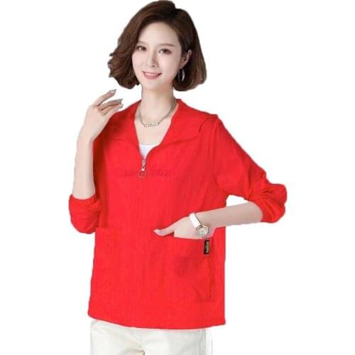Womens 2021 Summer Short Sun Protection Tops Female Korean Loose Large Size Thin UV Protection Coat Woman Hooded Zip Jacket A17