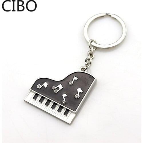 Metal 2019 New Piano Pendant Keychain Alloy Keyring Musical Keyboards Style Key Chain Holder Gift Wholesale Fashion Accessories