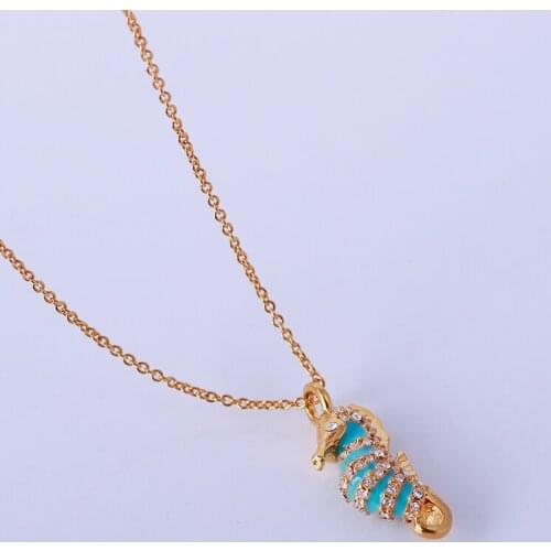 Personalized marine creature exquisite three-dimensional small seahorse inlaid with Zircon Necklace