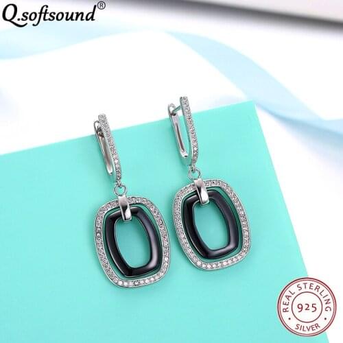 Q.softsound Dangle Earrings