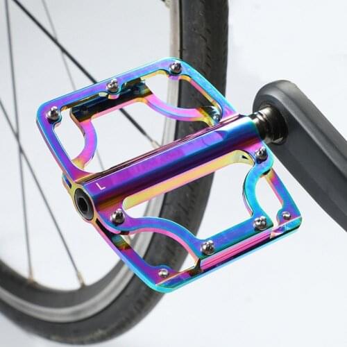 1 Pair Bike Pedals Large Force Areas Antiskid Multicolor Cool Colorful 3 Bearing Cycling Pedal for Mountain Road Bicycle