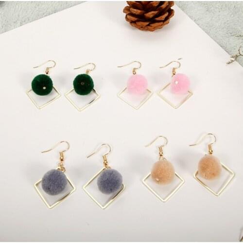 Hot Sell Personality fashion Retro temperament wildflowers irregular petals asymmetric tassel female earrings jewelry