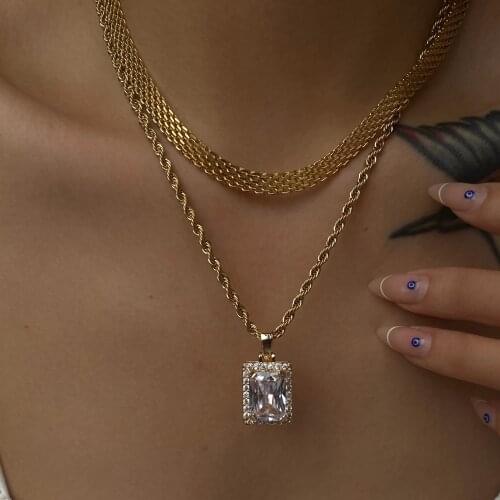 2021 Dazan New Fashionable Personality Fashion European And American Pink Square White Zircon Diamond Twist neckintheli Necklace