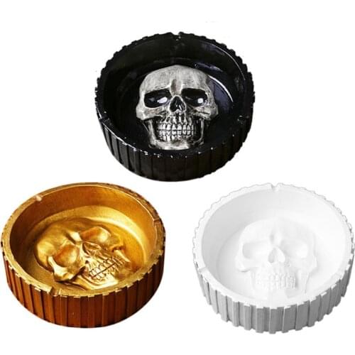 Portable Skull Ashtray Creative Home Halloween Skull Shape Cigarette Cigar Smoking Ashtray Storage Resin Decorative Ornaments