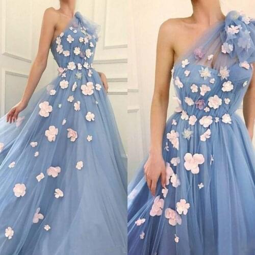 New 2020 One Shoulder Tulle Long Prom Dresses With Handmade Flowers A-line Women Party Dresses robes de soirée