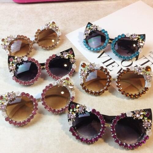 Glasses flower sunglasses metal diamond women 2021 new personality fashion sunglasses exaggerated cats eye