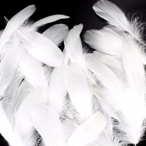 New 50pcs High quality Beautiful Natural Pure white Feather Plume Jewelry Christmas Holiday Wedding decoration Optional