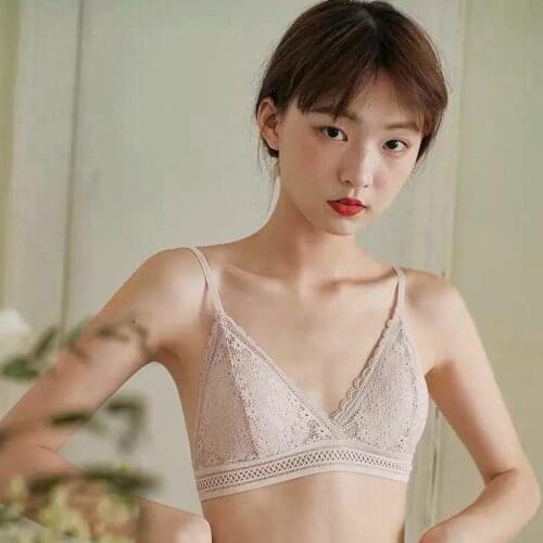 Girls Bra Comfortable Little Daisy Bra Lace Embroidery Small Bra Triangle Cup Underwear Women Without Steel Ring Sexy