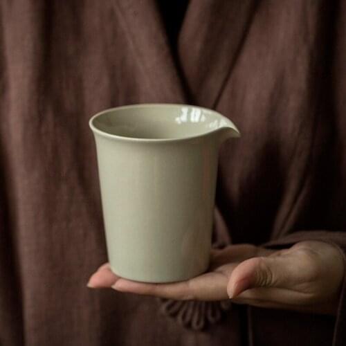 2020 New Ceramic Vegetal Grey Glaze Handmade Zen Rhyme Fair Cup Kung Fu Tea Set Retro Simple Ceramic Tea Cup Tea Maker Water Cup