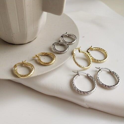 1pair 100% Authentic 925 Sterling silver Gold /White Twisted Roped Rope Circle Hoop Huggie Earrings Fine jEWELRY E150