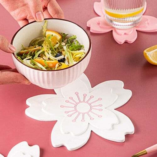 PVC Soft Petal Coaster Double-layer Placemat Heat Insulation Dining Table Pad Pot Pad Hung Non-slip Kitchen Coaster Accessories