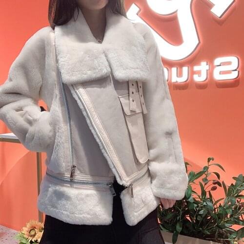 Warm Womens Winter Motorcycle Jacket Female Short Lapels Fur Thick Korean Version Sheepskin Jacket 2019 Bomber Jacket