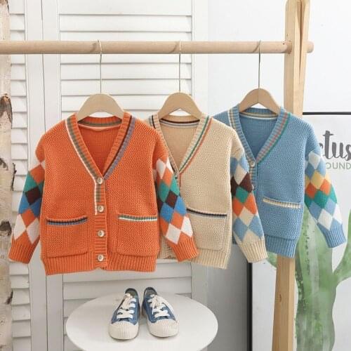 Autumn 2020 Korean version of the new thin V-neck girl cardigan childrens knitted sweater jacket Striped Single Breasted