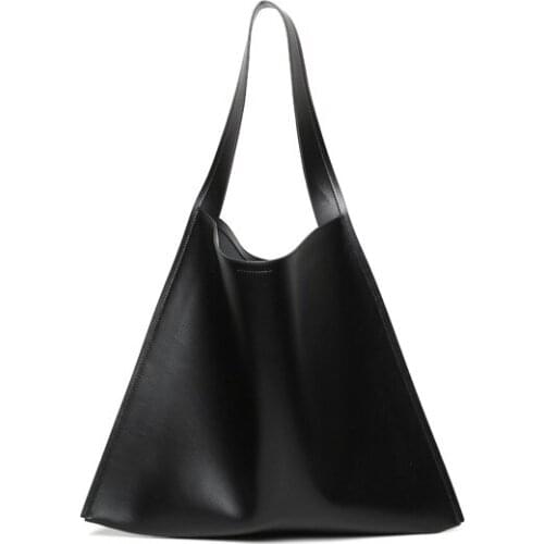 COUSCOUS Women's Shoulder Bags