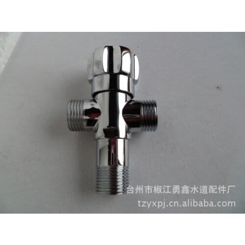 Vidric Three-way angle valve one into two out of the toilet flusher angle valve small kitchen corner valve double outlet angle v