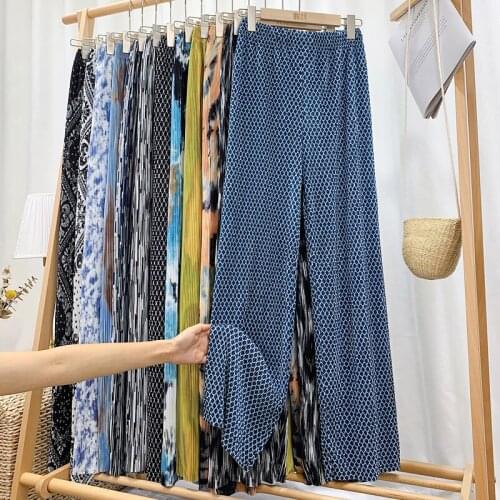 2021 Plaid Pants Pleated Wide Leg Pants Korean Fashion Women Pant Clothes Elastic Waist Trousers Streetwear Casual Pantalon