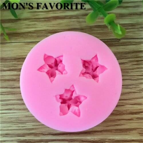 DIY Cake Decorating Three Golden Flower Shaped Fondant Sugar Art Tools DIY Cake Decorating Tools 3D Silicone Molded D080