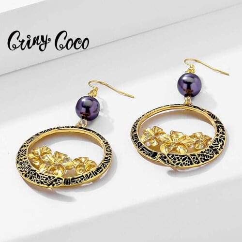 2020 Hawaiian Earrings for Women New Fashion Trendy Elegant Personality Ladies Earing Plated Ring Shape with Gold Color Flowers