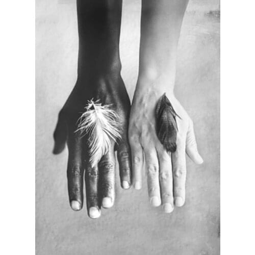 5D Diy Diamond Painting Abstract Black And White Hand With Feather Full Square Round Drill Embroidery Sale Diamond MosaicZP-4877