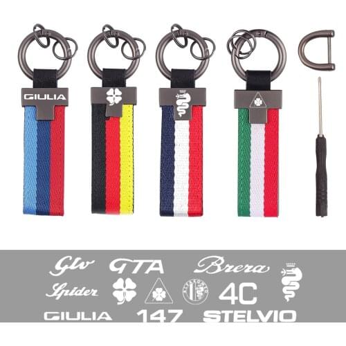 Carabiner Tricolour flag Car leather keychain For Alfa Romeo 159 147 156 166 Giulietta Giulia Mito Spider GTV GTA Car styling