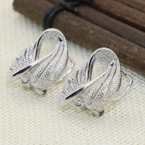 Wholesale Price Bohemia Style 16*20mm Exquisite Stud Earrings for Women Frost Matte Silver-color One Pair Elegant Jewelry B2839