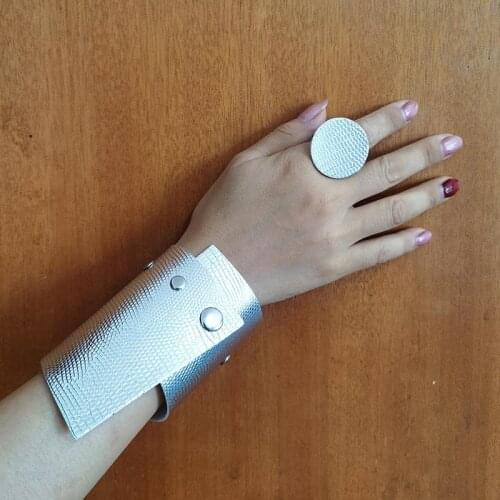 TOTABC Texture Leather Bracelets For Women Wristband Femme Punk 2021 Fashion Wrap Bracelets & Bangles Femme Jewelry Gift