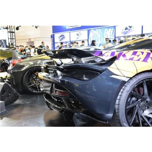 Suitable for 720s Mclaren Modified Vorsteiner Carbon Fiber Front Side Skirt with Wrap Angle, Spoiler and Rear Lip