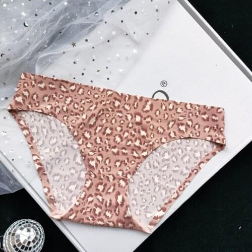 New Style Womens Underwear Sexy Leopard Panties Fashion Pure Color Comfort Briefs Low Waist Seamless Panties Female Lingerie