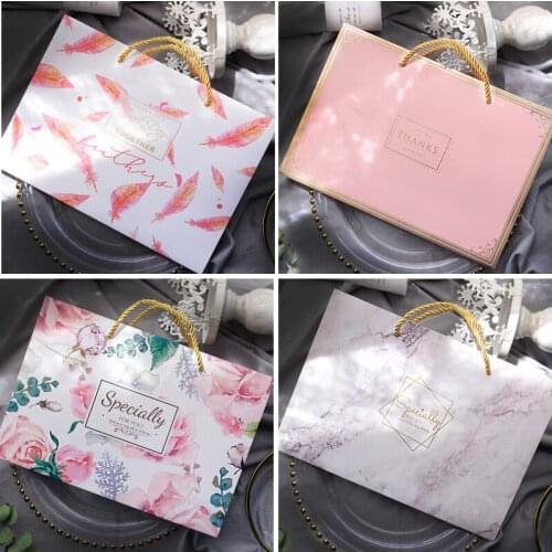 1pcs Creative High-end Wedding Gift Packaging Tote Bag European Hot Sale Wedding Sugar Paper Bag With PVC Hand Gift