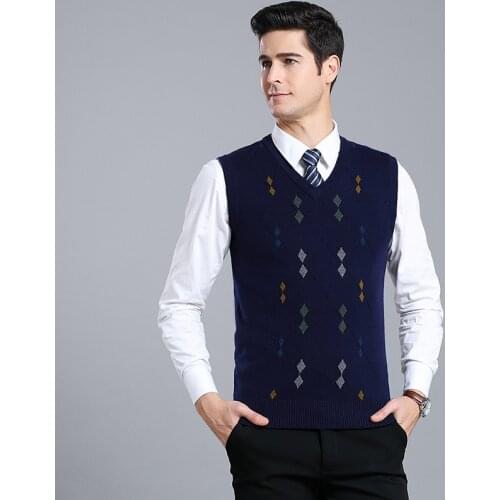 2019 Spring Autumn Men Argyle V-Neck Knitted Vests Sleeveless Sweater Pullover Wool Vest