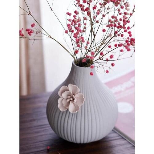 Creative ceramic vase Handmade flowers art nordic flower vase centerpieces for weddings vases home living room decoration