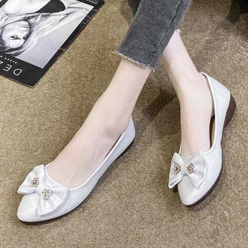 Spring Autumn White Wedding Shoes Crystal Female Flats Pointed Toe Slip on Shoes Ladies Bowtie Boat Shoes Zapatos Mujer 9343L