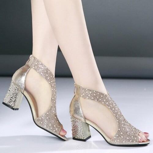 All Glory Wedding Shoes For The Bride