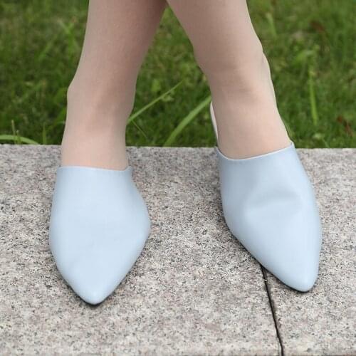 Leather Ladies Low Heel Slippers Fashion Mule Shoes Pointed Toe Slides Sandal Women Zapatos Mujer 2020 Zapatos De Mujer