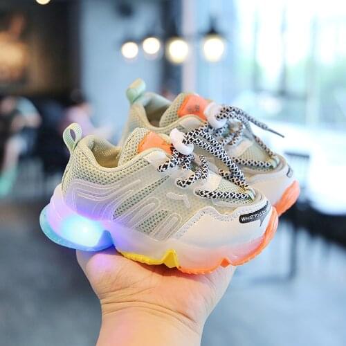 Children Luminous Shoes Boys Girls Sports Running Shoes Baby Flashing Lights Fashion Sneakers Toddler Little Kid LED Sneakers
