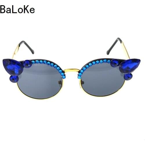 Fashion Baroque Vintage Women Girls Crystals Cat Eye Sunglasses Retro Rhinestones Eyewear Summer Beach Gift &Party Glasses Gifts