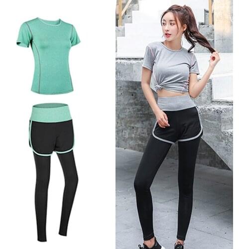 Wade Sea Women's Travel Shorts