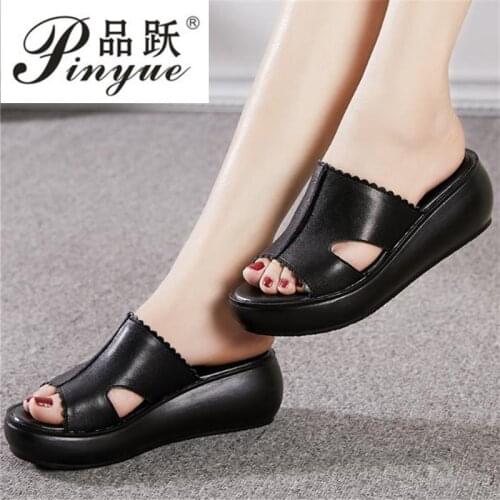 Women Slippers Summer Casual Shoes Genuine Leather Wedges Platform Slippers Women Sandals size 35--41