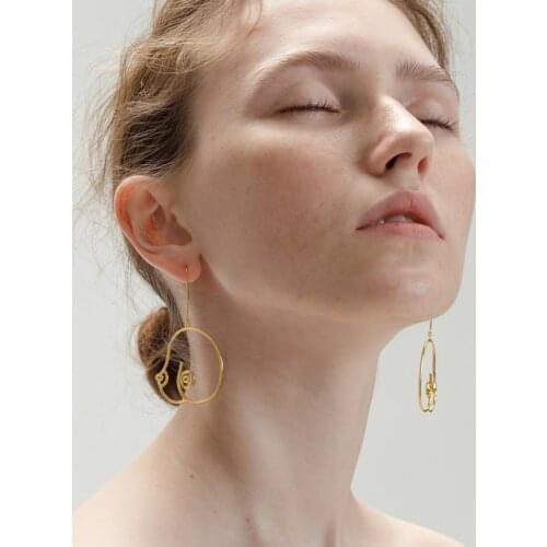 Original Modern Style Breast Outline Dangle Earrings For Women 2019 Exaggerated Body Statement Earrings Long Earrings Bijoux