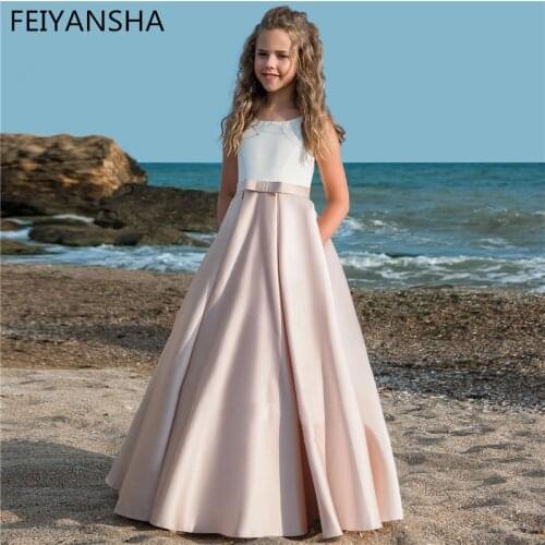 Little Flower Girl Dresses for Weddings Banquet Dress Girl Beaded Birthday First Communion Dresses Petals Ball Gown