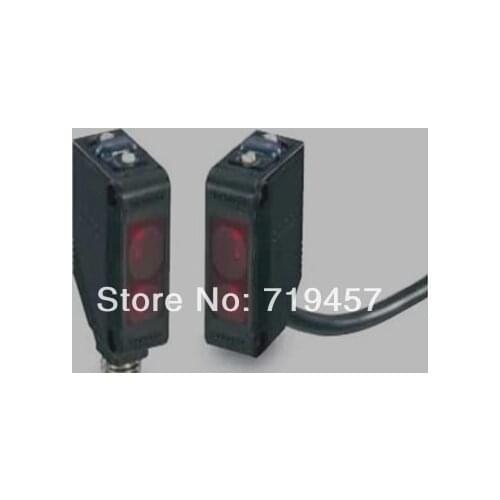 FREE SHIPPING E3Z-D86 SENSOR PHOTOELECTRIC 5MM CONN