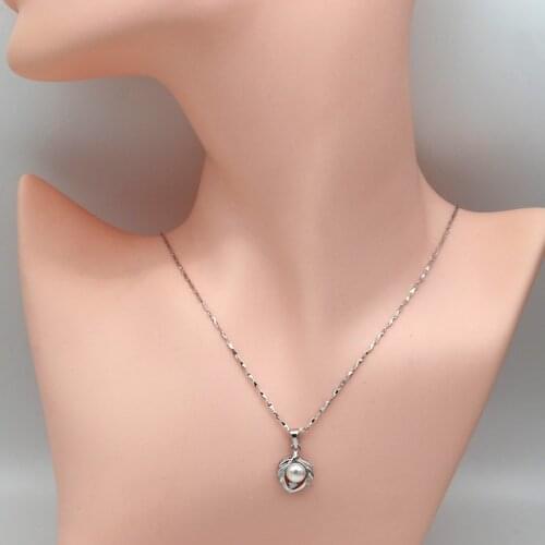 White Gold Color 925 Sterling Silver Necklace Women Heart-shaped Branches Leaves Embracing Pearls Pendant Necklace Necklaces