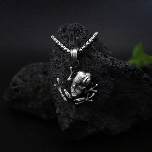 Metal jungle frog pendant necklace mens hip hop jewelry punk chain necklace ins punk style jewelry men and women accessories